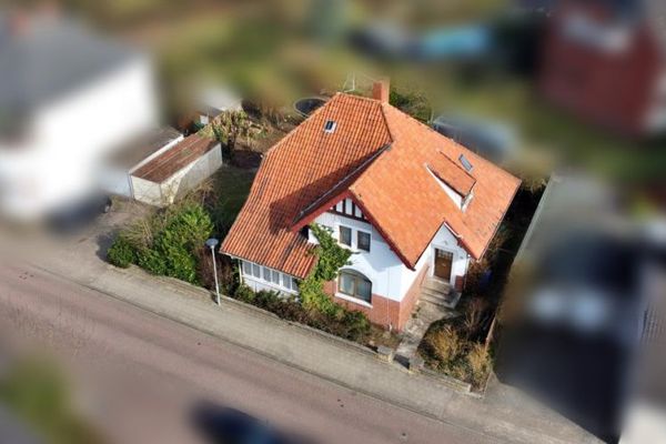 ROK 1906 | Charakterystyczny dom mieszkalny z potencjałem w centralnej lokalizacji Verden