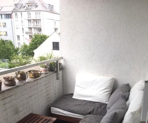 Schöne WG geeignete Wohnung mit Süd-Westbalkon