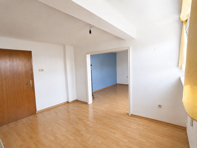 Una casa amata cerca persone per un futuro comune [da privato] – Küche/Wohnbereich_2 DG Haus 2