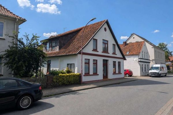 Handwerker-Chance: Sanierungsbedürftiges Haus mit Potenzial