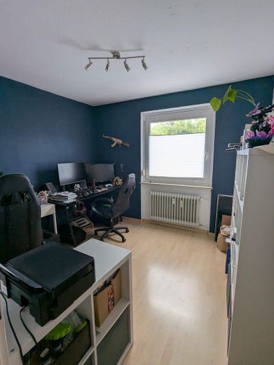 Büro oder Kinderzimmer