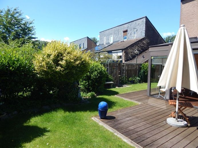**Anspruchsvolles Wohnen in bester Lage, hier liegen Sie richtig** – Garten