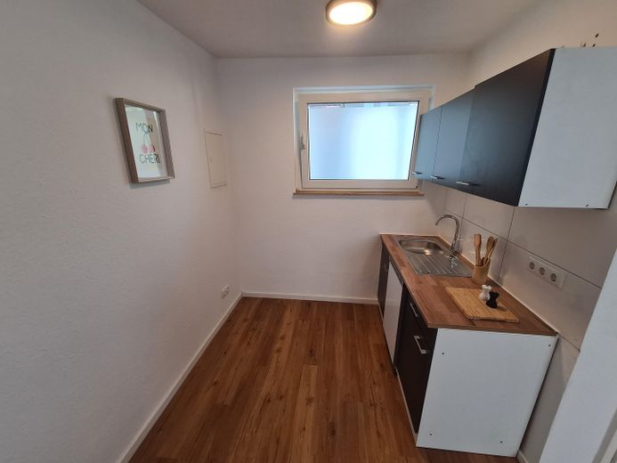 Bezugsfertiges 1-Zimmer-Apartment mit Einbauküche in Köln-Ehrenfeld – 28 m² – Foto 5