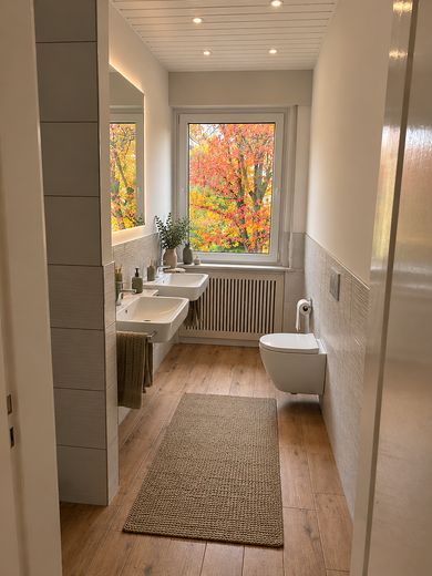 Schledehausen-4 Zimmer Familienglück – Eltern Badezimmer