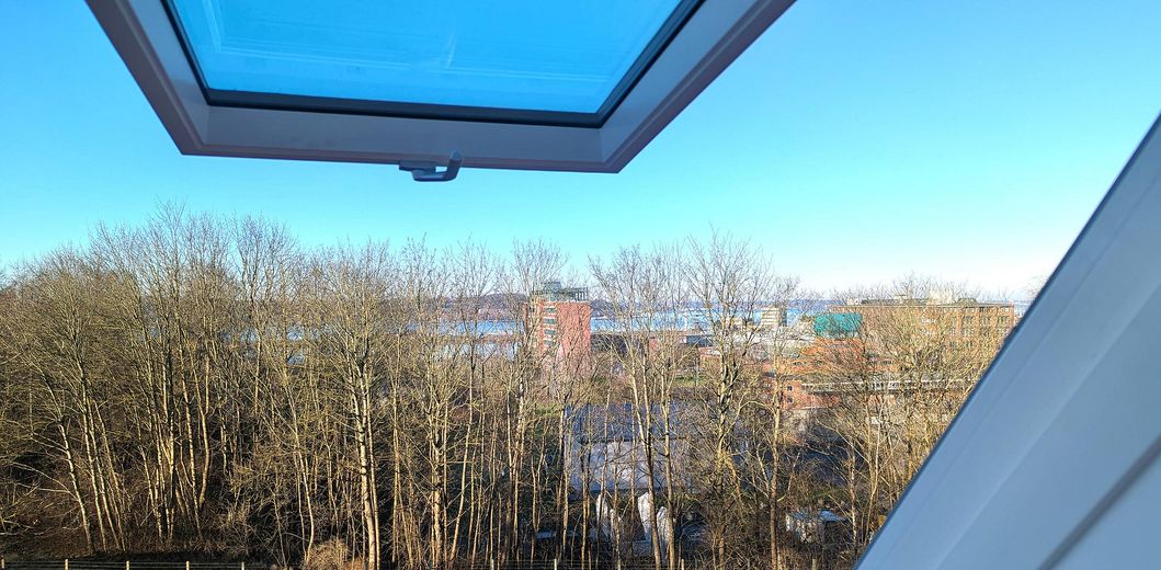 Dachgeschoß-Maisonette-Wohnung 44 qm am Tilsiter Platz in Kiel-Ellerbek – Ausblick Richtung Förde