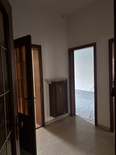 Befristet ab 01.11.: Große 4-Zimmer-Wohnung mit 150 m² in Osnabrück – Foto 2