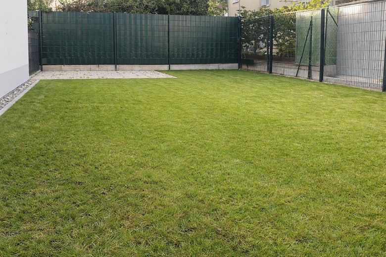 Attraktive Erdgeschosswohnung mit Terrasse & großem Garten – Foto 10