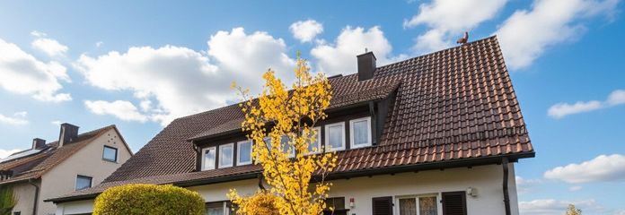 Hünfeld, Wohnhaus mit ELW – f557ec92f842b1d7153bacedcd26bdd4.jpg