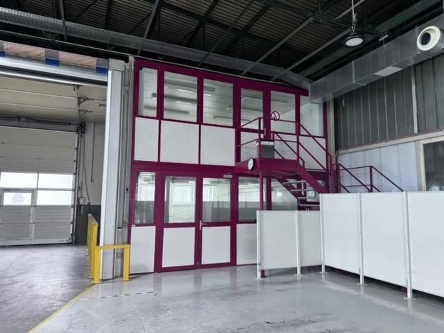 Produktions- und Lagerflächen zu vermieten (Gebäude C) – Büroeinbau Halle
