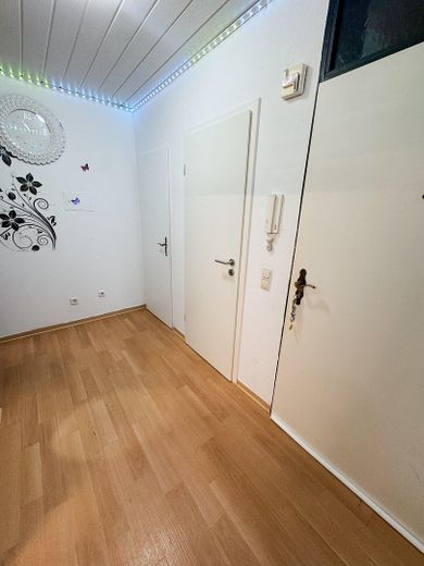 Abstellraum und Gästebad