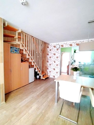 Vivere in modo moderno in una delle migliori zone residenziali di Ingolstadt – Essbereich, Treppe