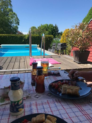 Der große Pool