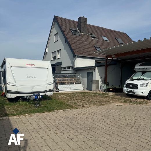 Stellplätze für Fahrzeuge//Wohnmobile//Boote//Maschinen zu vermieten – Foto 4