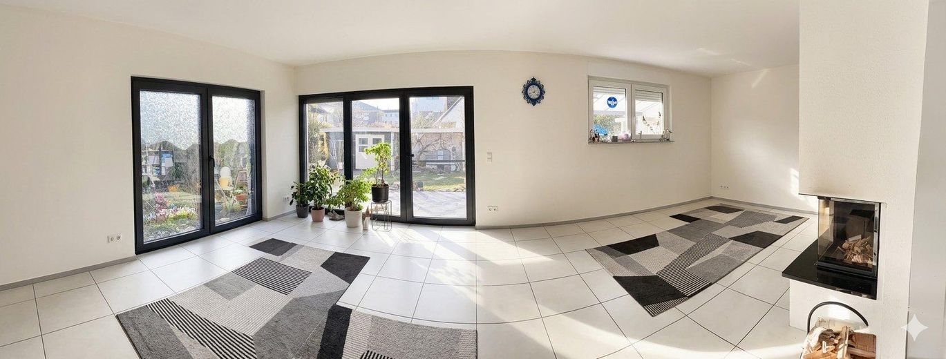 Stilvolles Wohnhaus in privilegierter Lage an der Ostsee in Hohe Düne – Wohnbereich