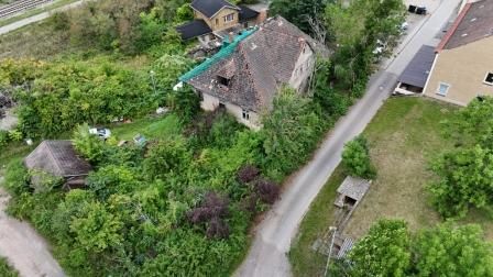 Gewerbeareal mit Altbestand – Bild 3