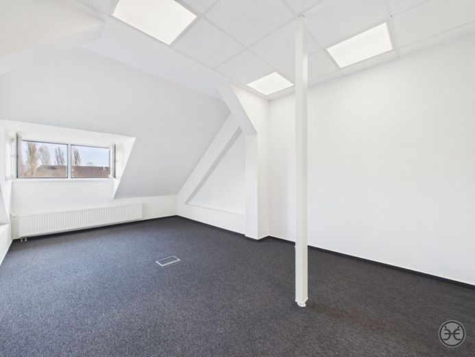 5 Einzelbüros für Co.Worker, Selbständige &amp; Co. | Kreyenbrück | Oldenburg – Eden-Ehbrecht-Immobilien_Vermietung_Einzelne-Büroräume_Kreyenbrück_021