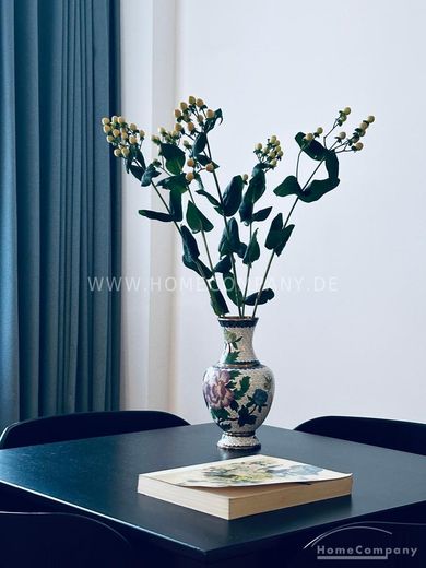 Sehr helles, gemütlich möbliertes 1-Zimmer-Apartment in der Theresienstraße – dd4ab797eeb7a4fa41d6fc468772542581913a85.jpg