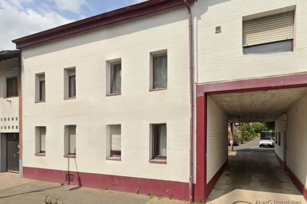 Mehrfamilienhaus! Plan und Genehmigung für 3 WE. Möglichkeiten als Pension oder Betreutes Wohnen.