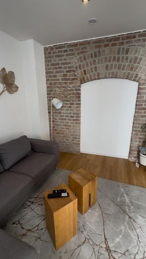 Prête à emménager | Appartement de 4 pièces de 78 m² entièrement meublé au centre de Wiesbaden – Photo 2