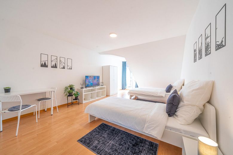 Größtes Zimmer mit Balkon