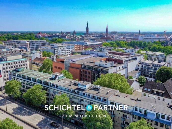 Bahnhofsvorstadt | Enorme edificio residencial y comercial con 54 unidades – Foto 1