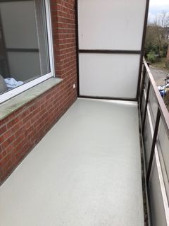 Kısmen mobilyalı, aydınlık 1 odalı daire; sakin ancak merkezi konumda, Gasselstiege – Balkon