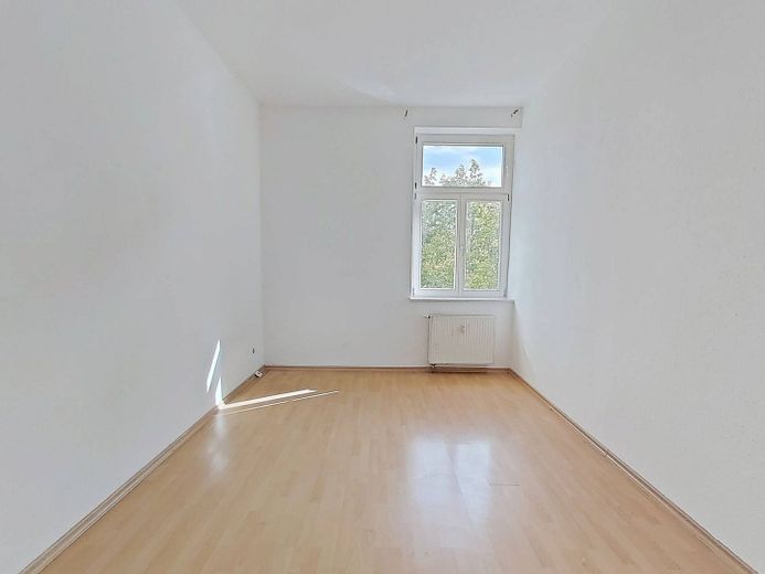Ferah 3 odalı daire, BALKON ve mutfak ile – Schlafzimmer I