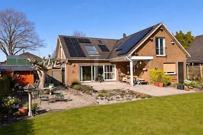 MODERNISIERT – ZWEI EINHEITEN, DACHTERRASSE, PV – 1775816201_efe4ec.jpg