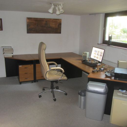 Souterrain 1 z.Zt. Büro