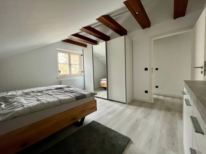 Moderne helle 4-Zimmer Wohnung 112 m2 neu mit EBK und Garage - provisionsfrei – Foto 7