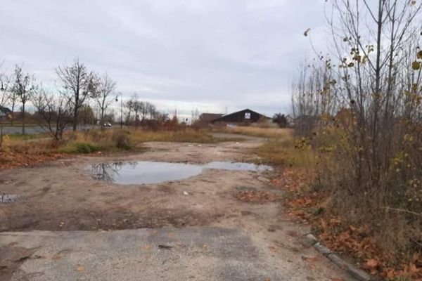 Terrain résidentiel destiné à la construction d’immeubles d’habitation à étages - à vendre