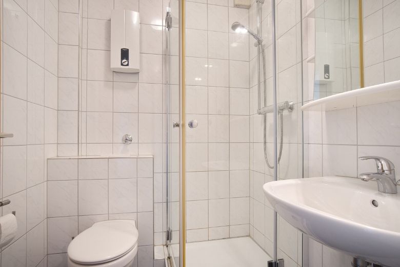 Schöne, ruhig gelegene Wohnung mit Balkon und guter Raumaufteilung, viel Komfort, angenehmes Wohnumfeld, – b3d9b722fe52ac910453b2ba84092197e1ae4b2a.jpg