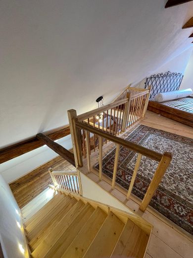 Renovierte 2,5-Zimmer Möblierte Wohnung Galerie Loft in Rottenburg – Galerie