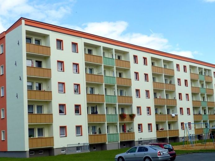 Neu sanierte, helle 3-Raumwohnung mit Balkon, Dusche und attraktivem Kraxelbonus – Foto 1