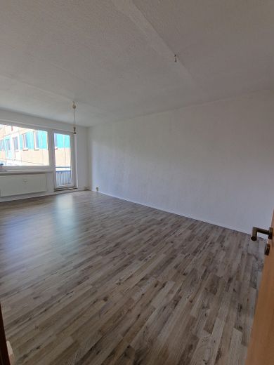 JOBCENTER zahlt Ihre Miete in Halberstadt 4-Raum 77 m² – फोटो 4