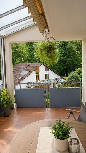 Lichte 3-kamerwoning met twee balkons, uitzicht op het meer en panorama op de Alpen – Großer Balkon