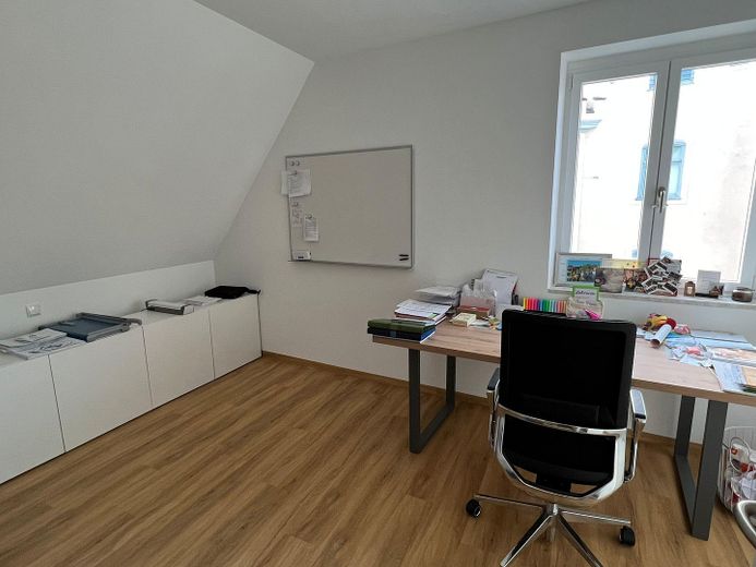 Büro/ Kinderzimmer