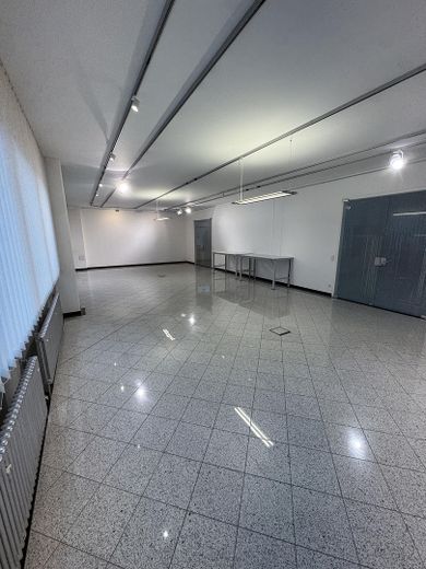 Repräsentative EG Bürofläche in gepflegtem Bürohaus – Grossraumbüro D
