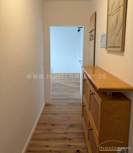 Maintal AG8072789 –  Modernes Businessapartment, komplett möbliert  &  ausgestattet – d93d37bb2b4827e10a126e8b16eb13eb07e3664c.jpg