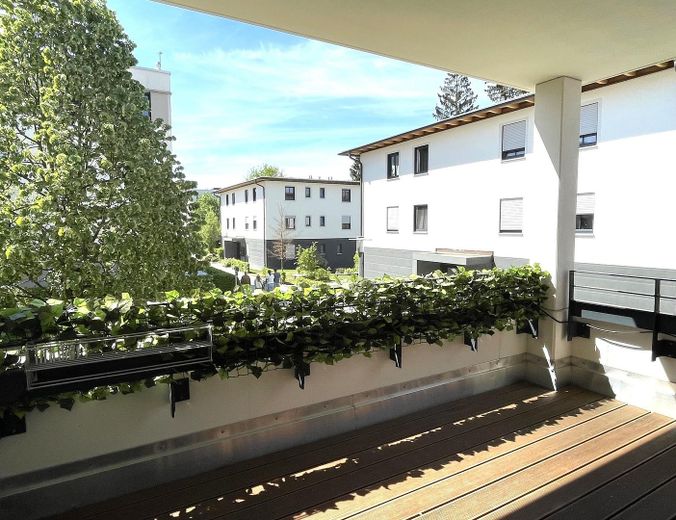 Hochwertiges Zuhause in einer der gefragtesten Wohnanlagen Münchens – Süd-West Balkon