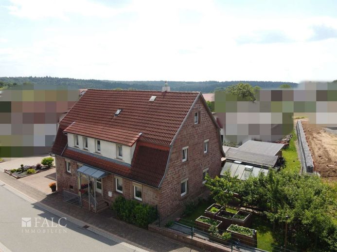 Einfamilienhaus in idyllischer Lage
