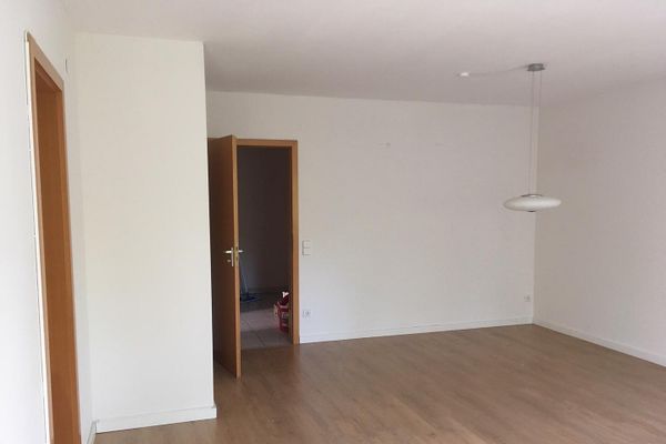 Wohnung mit Balkon und Blick ins Grüne zu verkaufen als Kapitalanlage