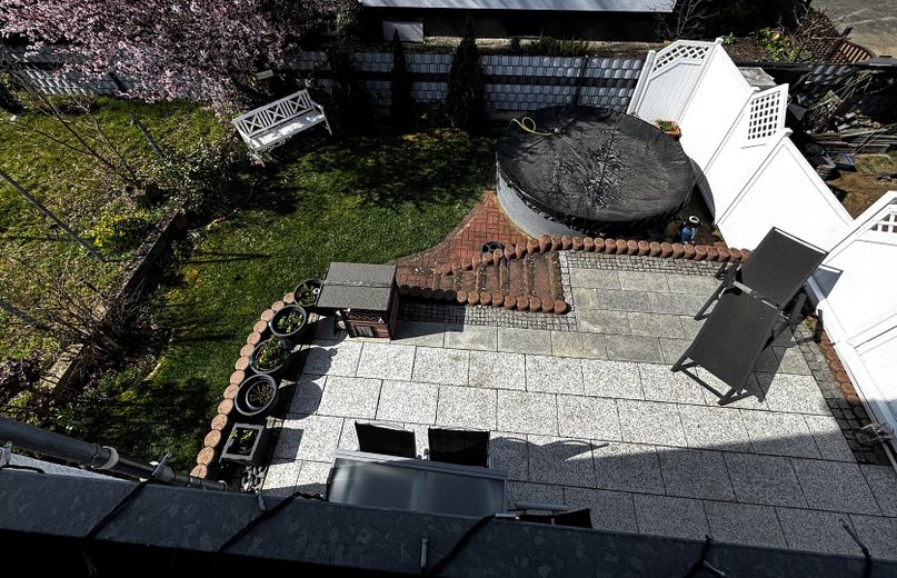 Blick zum Pool