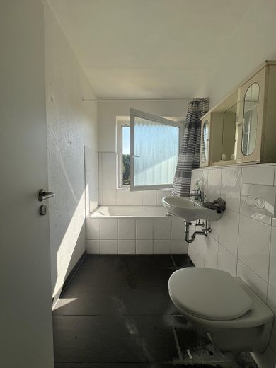 Gemütliche 1-Zimmer-Wohnung mit Balkon in Heiligenhaus – ab 01.08. bezugsfrei – Foto 7