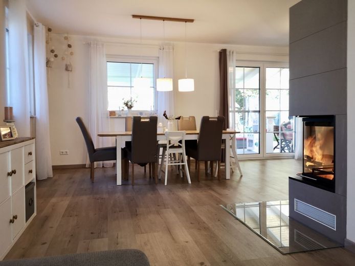 Blick ins Esszimmer