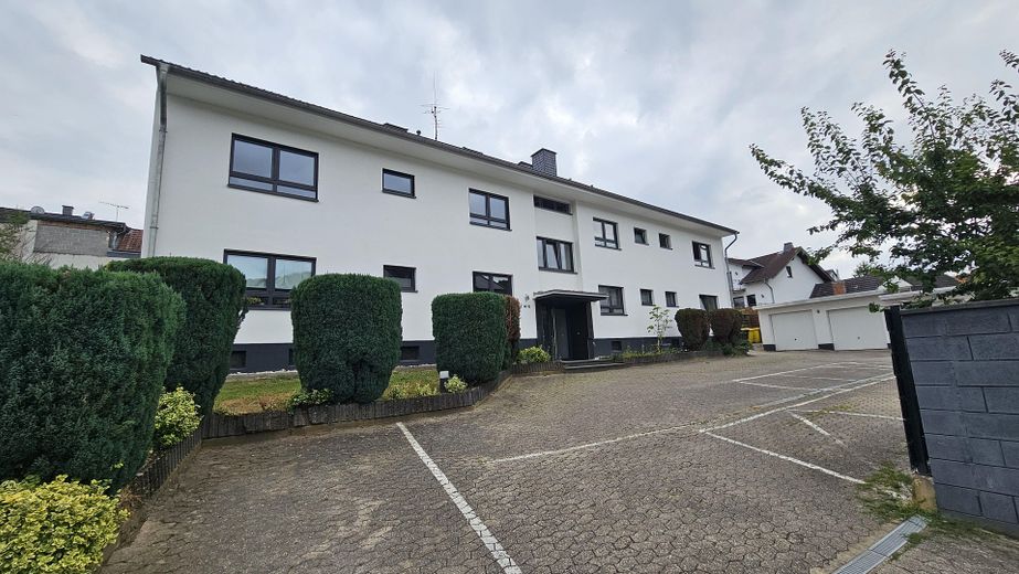 Spacious 3-room apartment – Gebäude außen