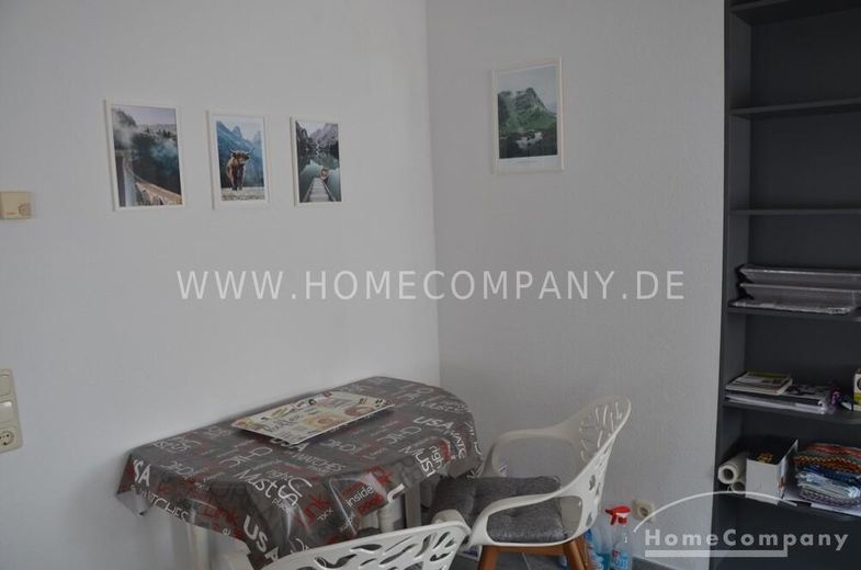 Großes Haus, möbliert, 6 Zimmer, Terrasse /Garten, Balkon, geeignet für bis zu 6 bis 8 Personen. – 096d50d0c6f03bbbfe2777fd36c2e27a1c9b569a.jpg