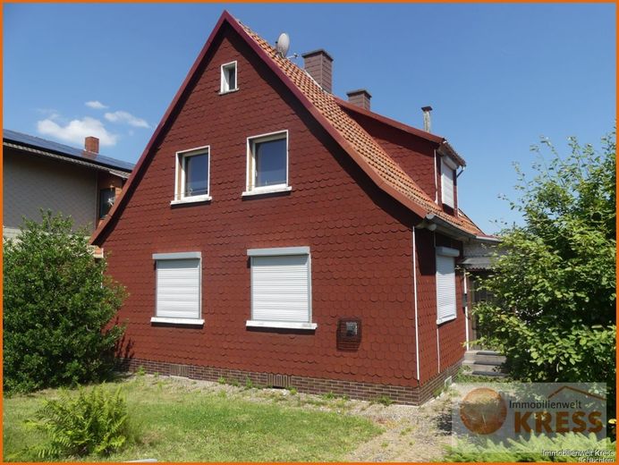 Wohnhaus auf großem Grundstück in der Ortslage von Steinau-Ulmbach – Bild 4