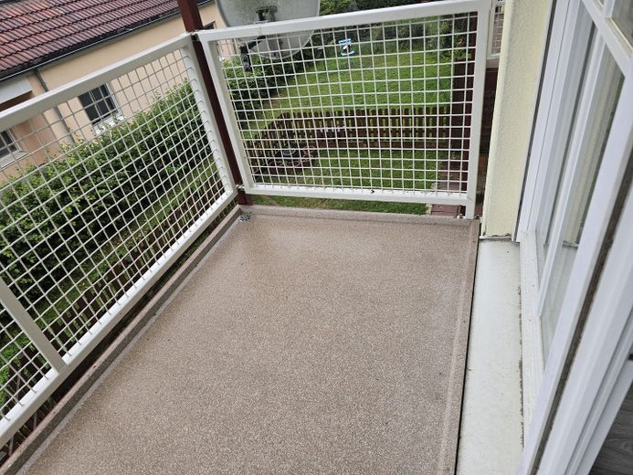 Helle Moderne 1-Zimmer Wohnung mit Einbauküche und Balkon in Motzen – Foto 37