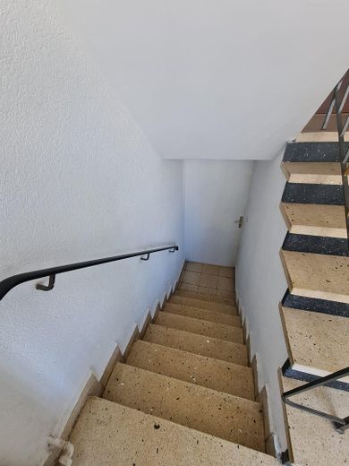 Treppenhaus Eingang Keller